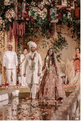Band, Bajaa, Baraat: Reinvention of Indian Weddings
